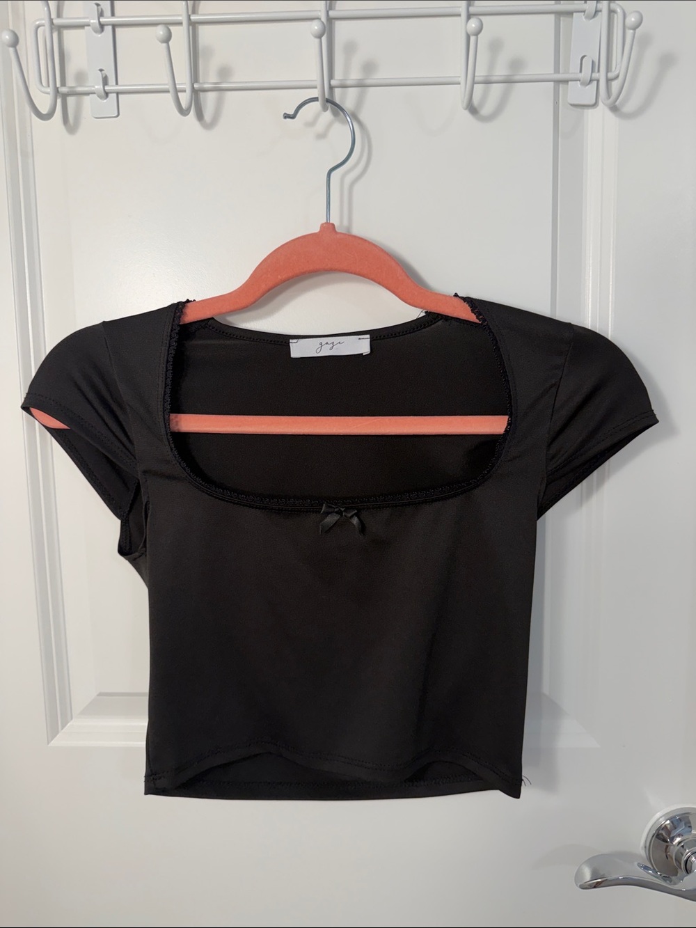 gaze Black Scoop-Neck Crop Top with Bow Accent